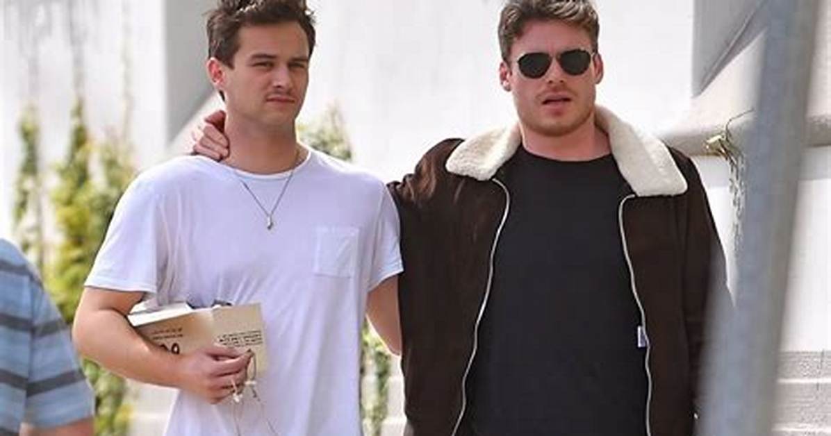 Brandon Flynn: All About His Relationships