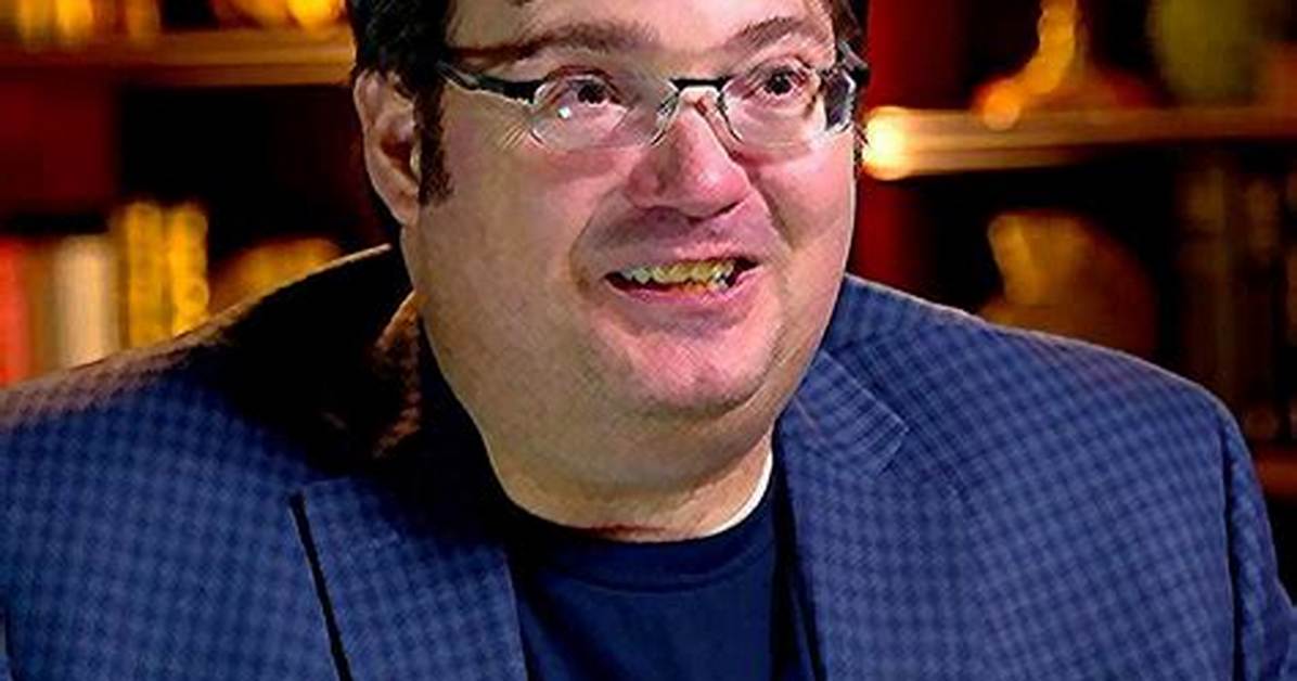 Brandon Sanderson S Net Worth Age Height Weight Wife Kids Bio