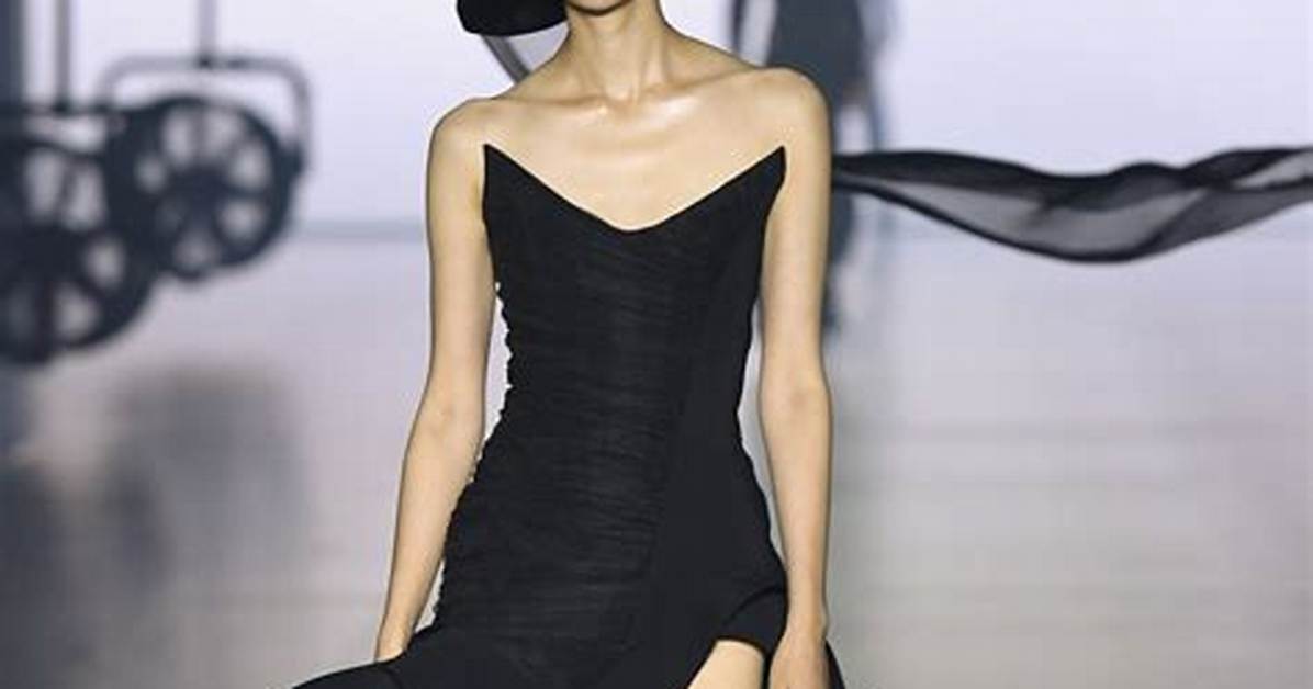 Breathtaking Mugler Spring 2024