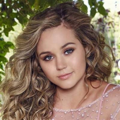 Brec Bassinger Net Worth – How Much Is Brec Bassinger Worth?