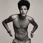 Bruno Mars Nude: the Truth Behind the Controversy