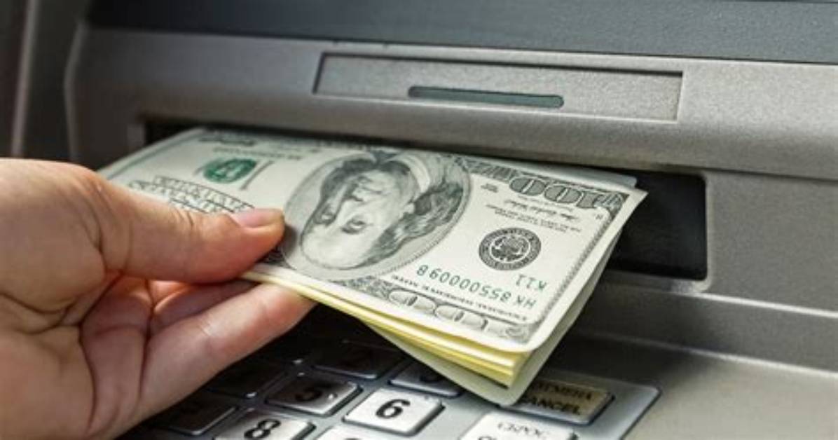 Can a Person Withdraw Money from Their 401K to Buy a Home?