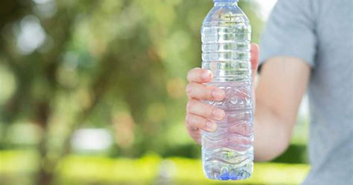 Can I Put Bottled Water in My Fish Tank?