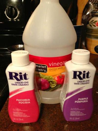 Can I Use Vinegar to Set Rit Dye?