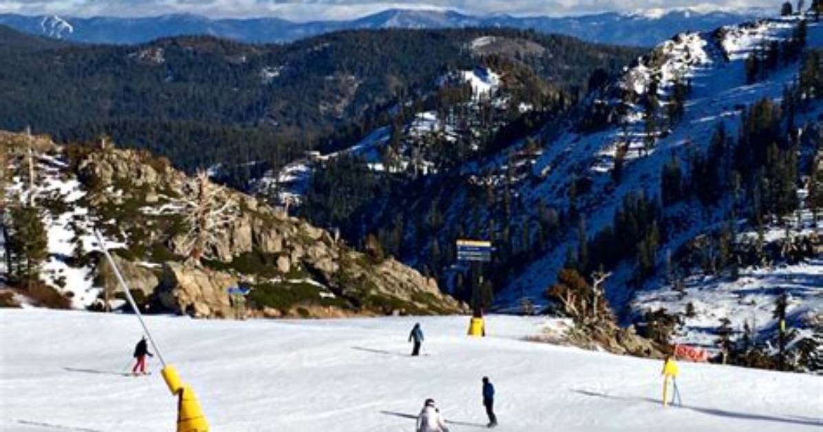 Can You Ski from Squaw to Alpine?
