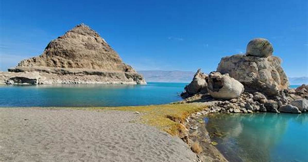 Can You Swim in Pyramid Lake Nevada?
