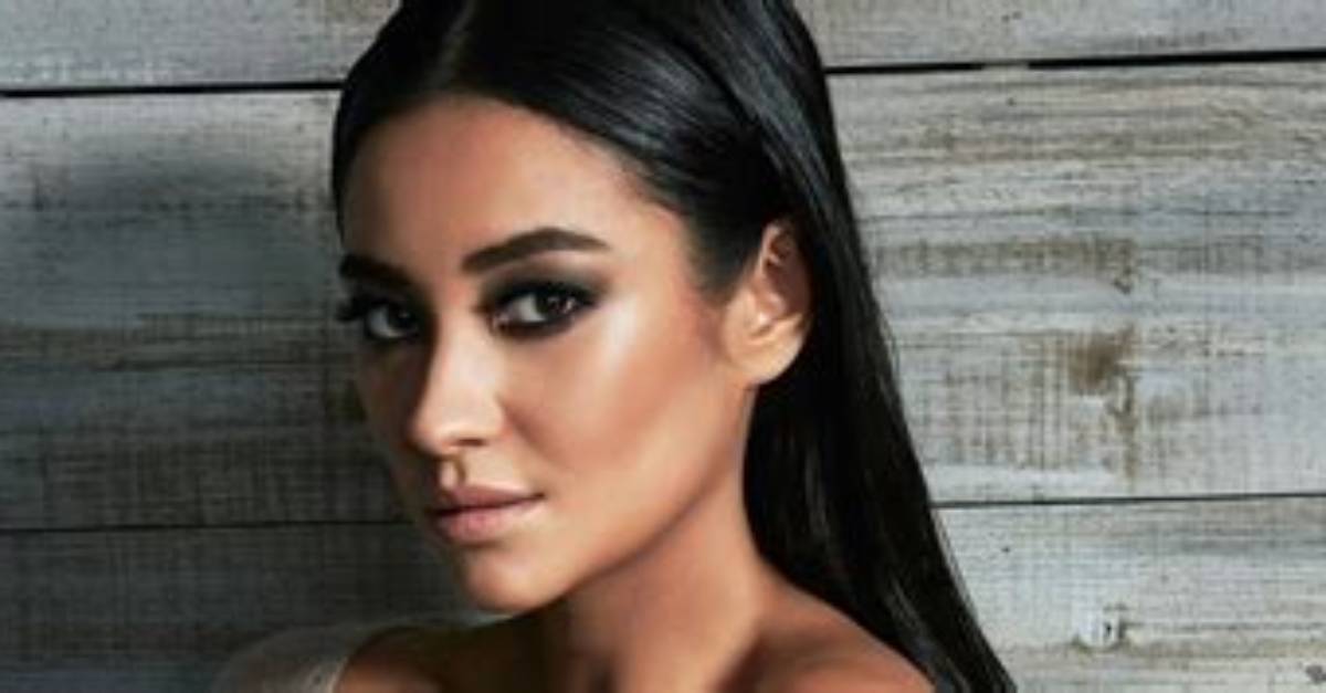 Canadian Actress and Model: Exploring the Multifaceted World of Talent and Beauty