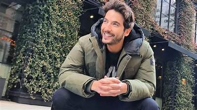 Carlos Torres