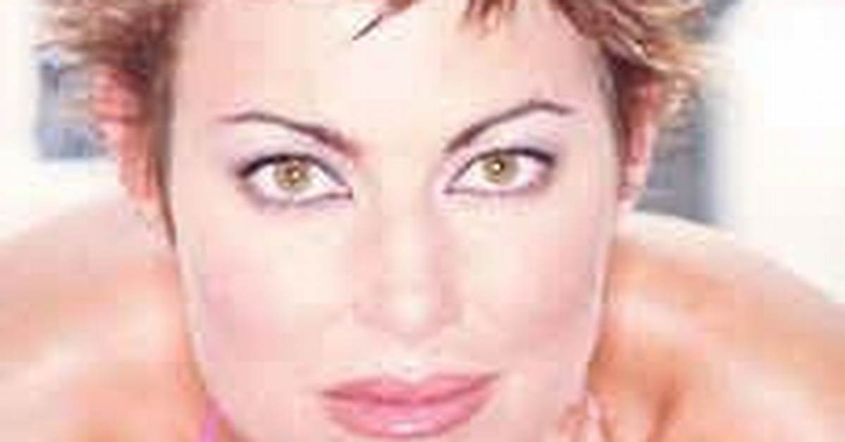 Caron Bernstein – Biography, Age, Husband, Career & Net Worth