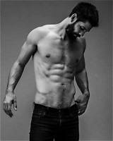 Casey Deidrick (In the Dark) Shirtless, Girlfriend Height, Age and Glee