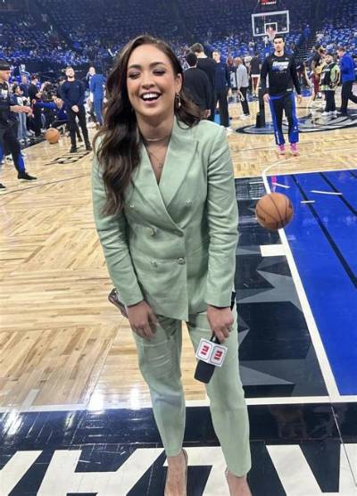 Cassidy Hubbarth Bio, Age, Parents, Husband, Kids, Espn, Networth