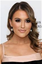 Cassie Dilaura Height, Weight, Net Worth, Age, Birthday, Wikipedia, Who, Instagram, Biography