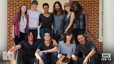 Cast and Crew of the Walking Dead: an in-Depth Exploration