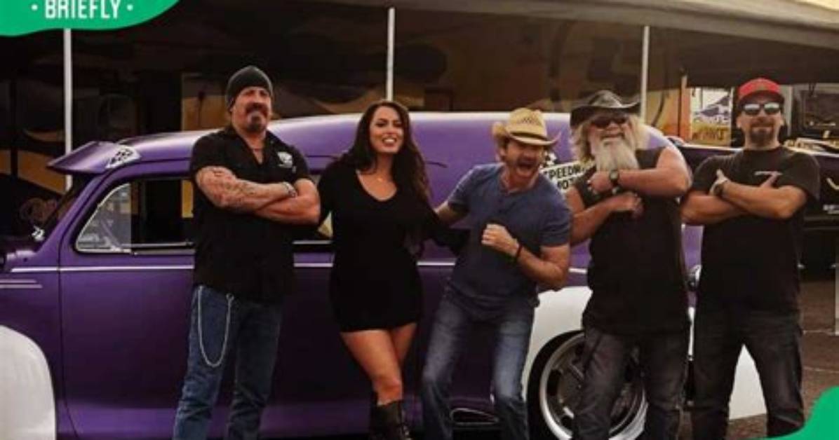 Cast of Gotham Garage