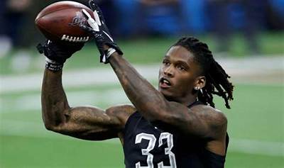 Ceedee Lamb Height, Weight, Body Measurements, Shoe Size