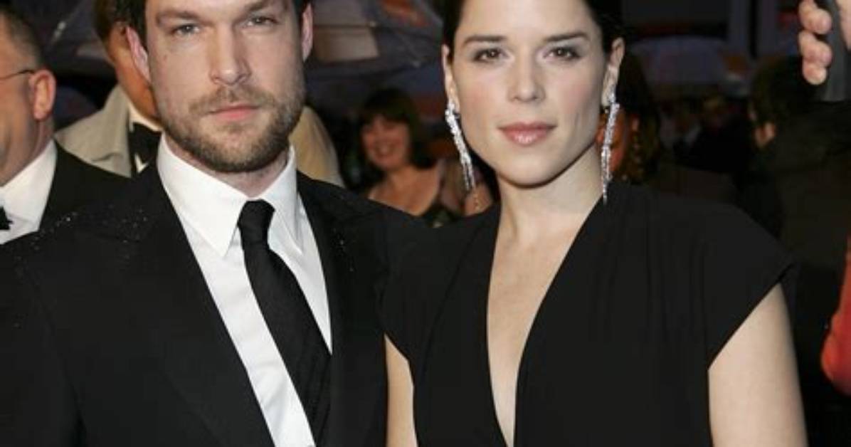 Celeb Couple Spotlight Neve Campbell and Her Love