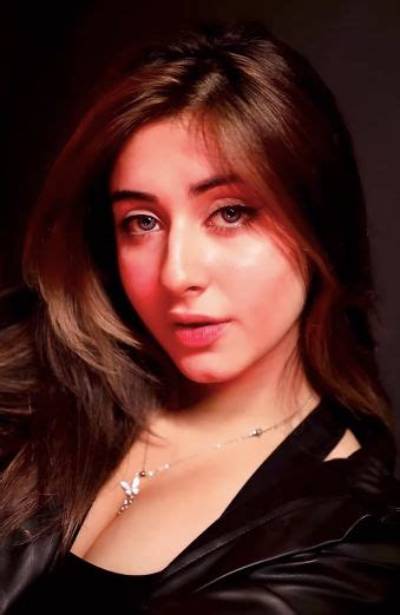 Chahat Tandon Height, Weight, Net Worth, Age, Birthday, Wikipedia, Who, Nationality, Biography