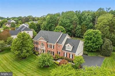 Chapel Roan Heights: Stunning Homes & Views
