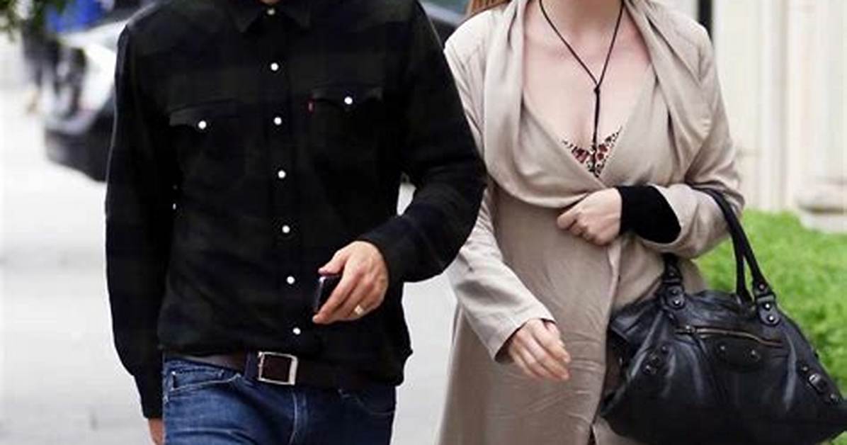 Charlie Hunnam and Morgana Mcnelis Split: a Comprehensive Look into Their Relationship
