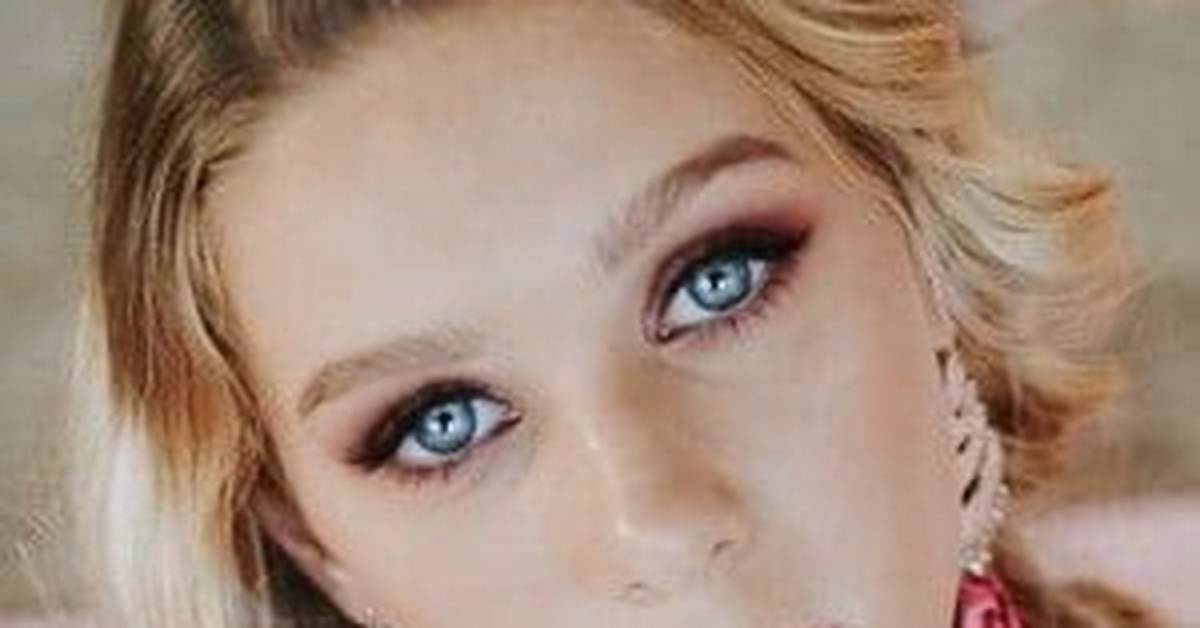 Charlize Goody Net