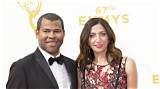 Chelsea Peretti: Wife, Net Worth, Tattoos, Smoking & Body Measurements