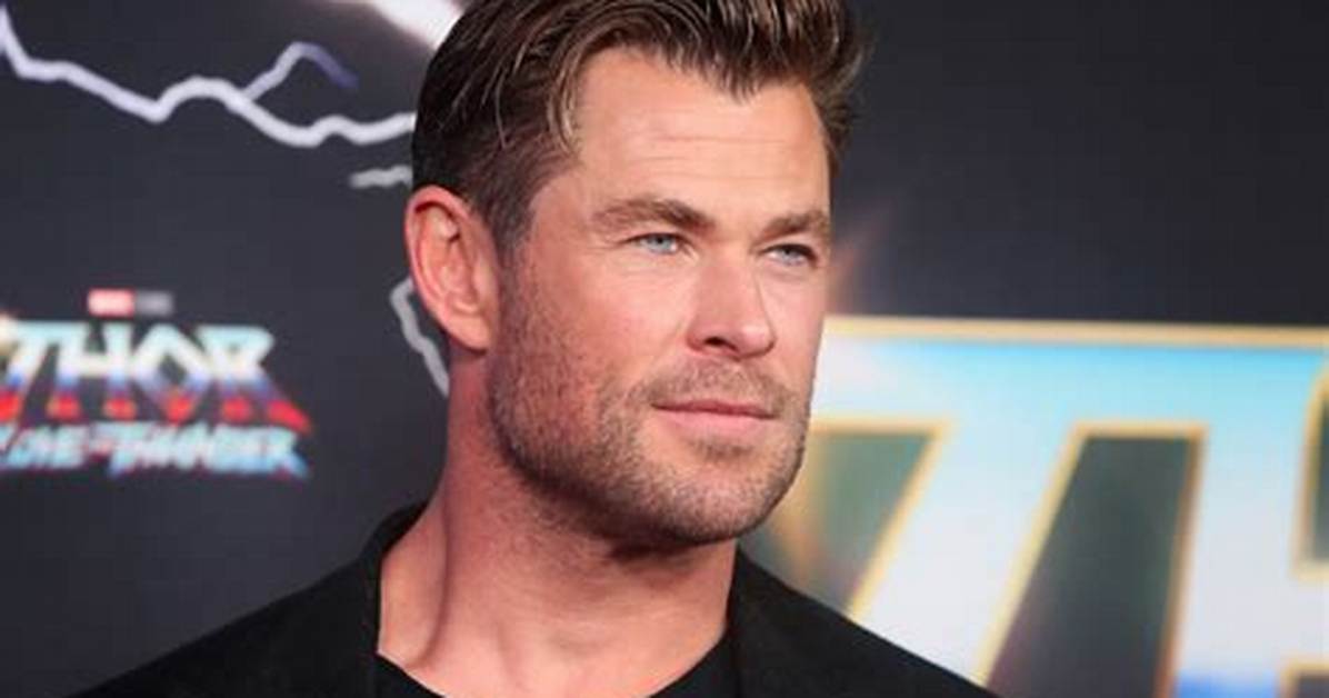 Chris Hemsworth S Net Worth Age Height Weight Wife Kids Bio