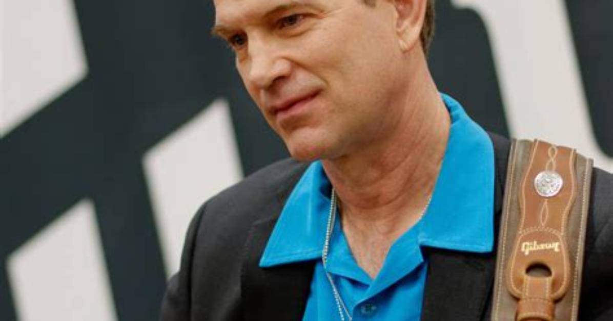 Chris Isaak's Net Worth: a Detailed Exploration Behind the Fortune