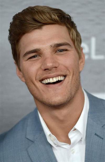 Chris Zylka