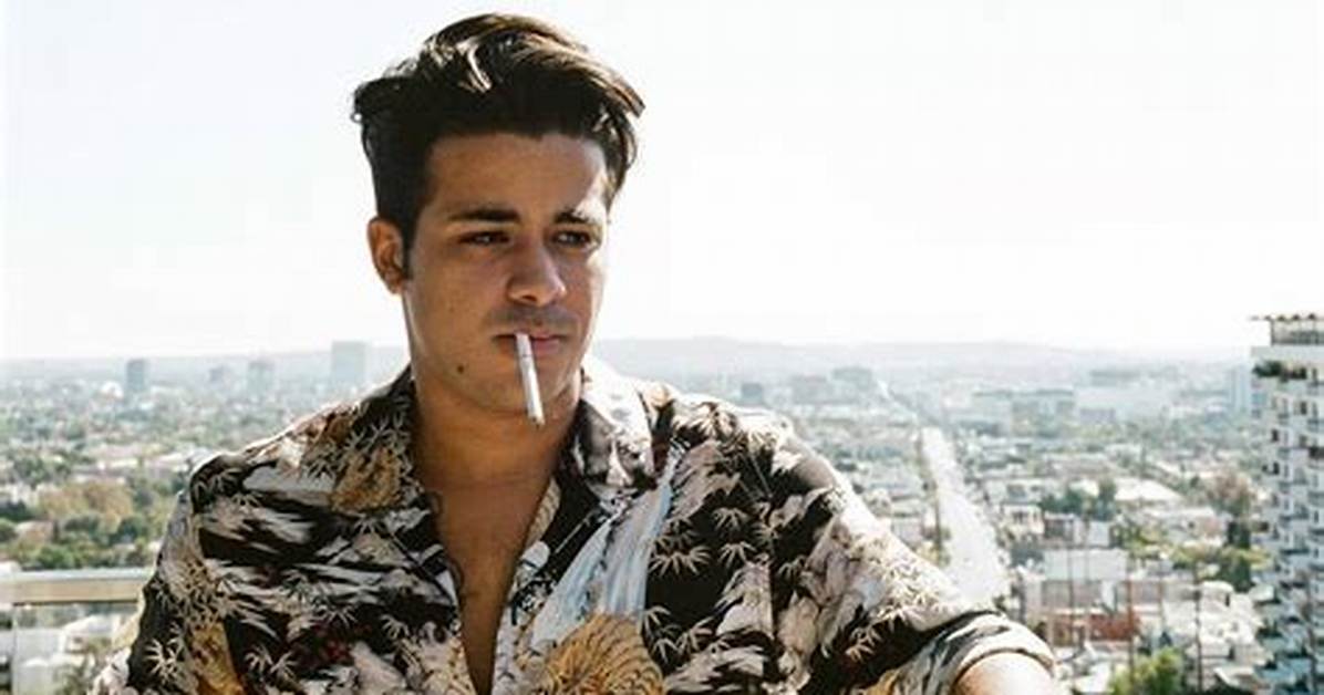 Christian Navarro Dating Net Worth Tattoos Smoking