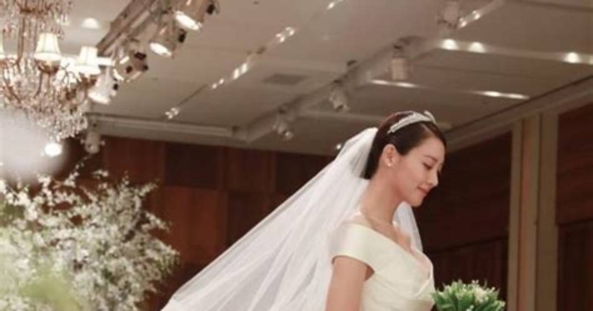 Claudia Kim Wedding: Stunning Details & Photos!