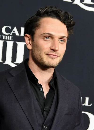 Colin Woodell Net Worth