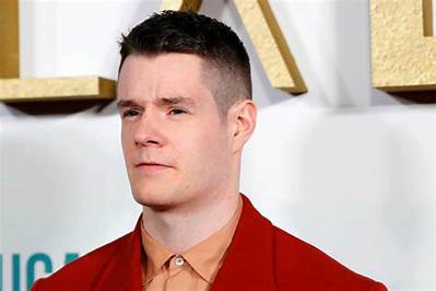 Connor Swindells Height, Weight, Net Worth, Age, Birthday, Wikipedia, Who, Nationality, Biography