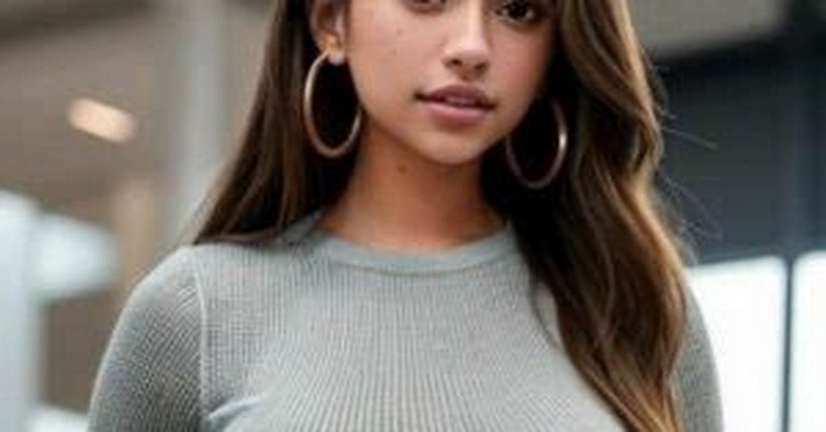 Cristy Ren: the Rising Star in the Entertainment Industry