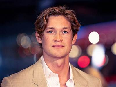 Damian Hardung: a Rising Star in the Entertainment Industry