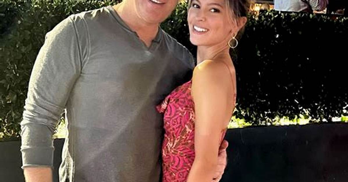 Dane Cook and Kelsi Taylor Engaged After 5 Year's of Dating