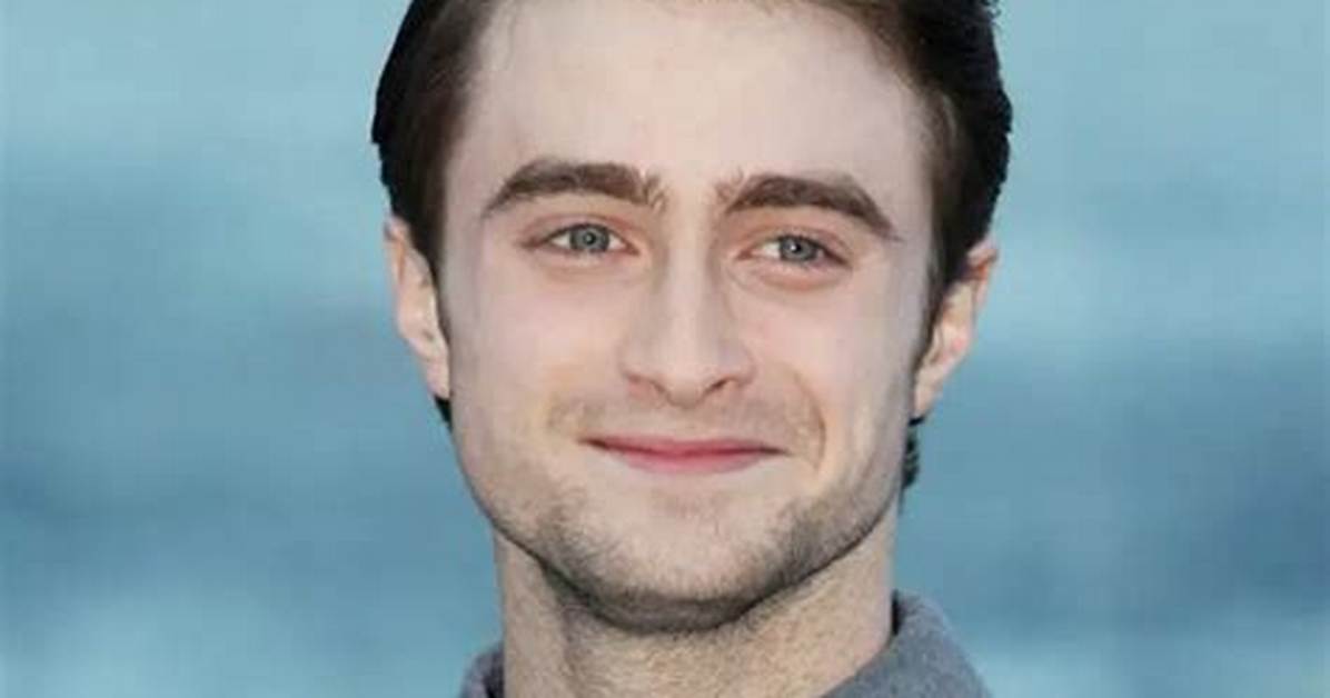 Daniel Radcliffe Net Worth 2023 Bio Age Family Religion Salary Income Check
