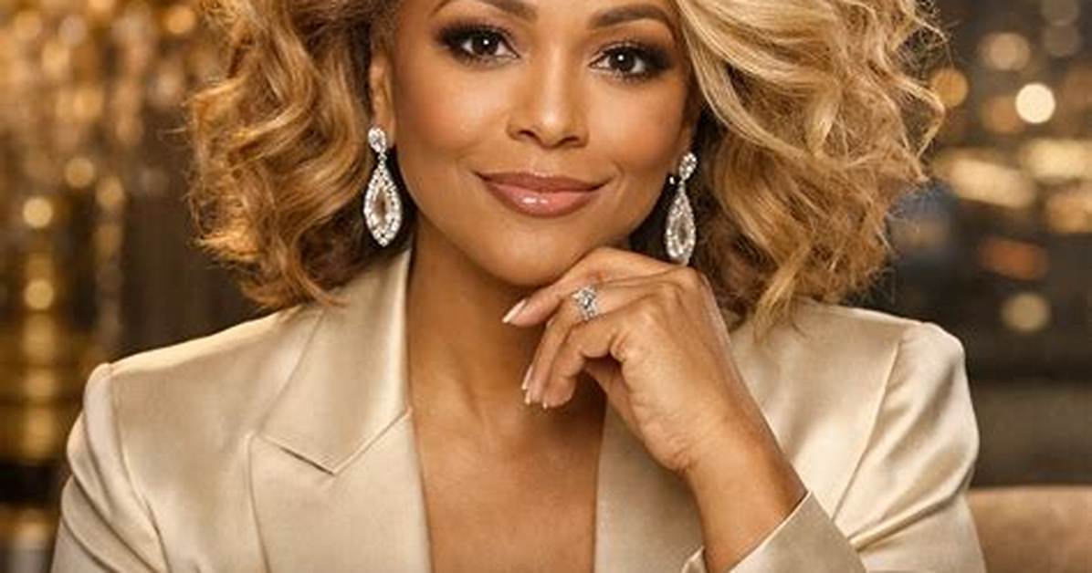 Darlene Fields Net Worth Income Salary