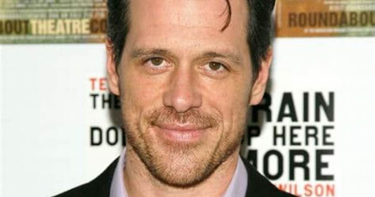 Darren Pettie Biography Facts