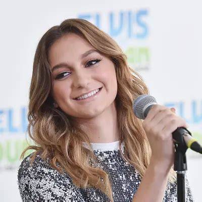 Daya Net Worth - How Much Does Daya Make?