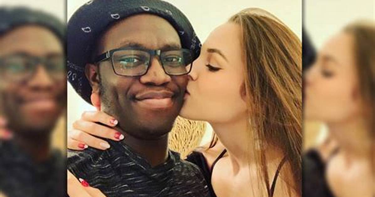 Deji S Girlfriend Dunjahh Apologizes for Her