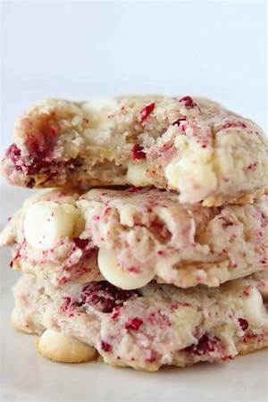 Delicious Subway Raspberry Cheesecake Cookies: a Dessert Lover's Dream