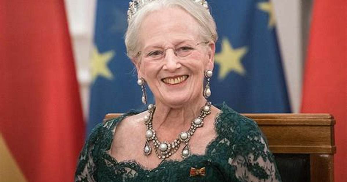 Denmark S Queen Margrethe Tests Positive for Covid After Elizabeth Ii
