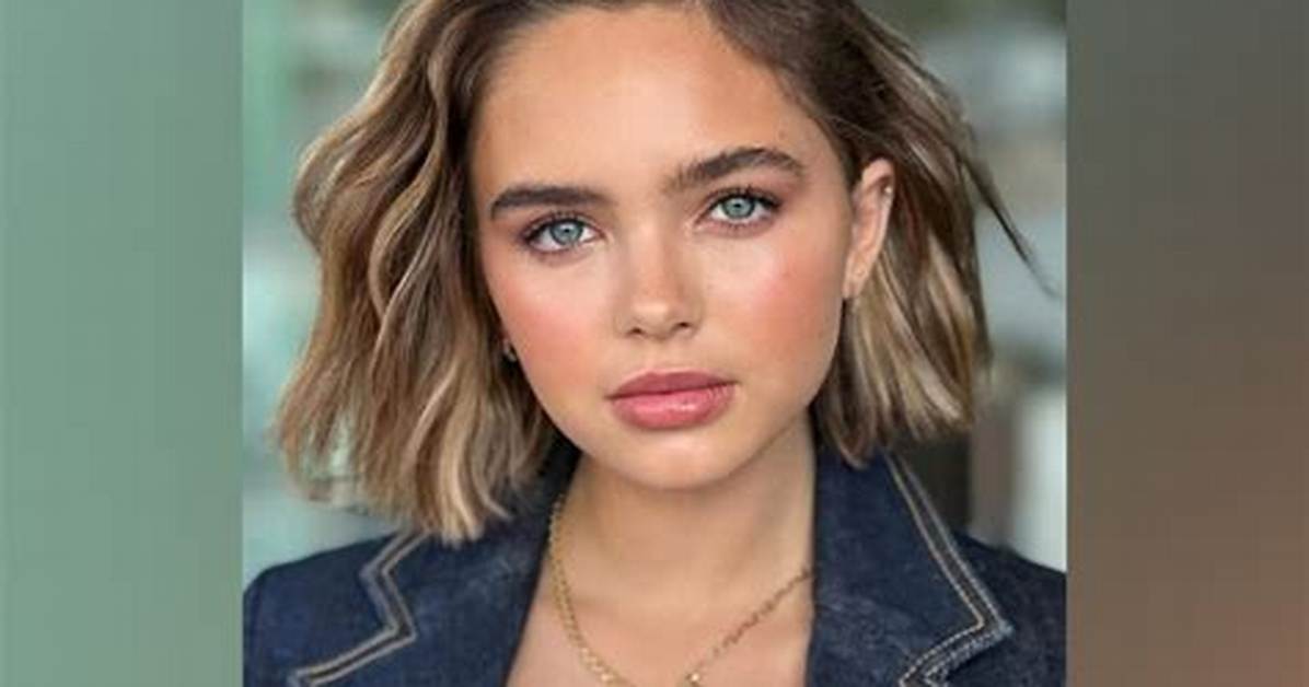 Details on Ryan Kiera Armstrong Parents And