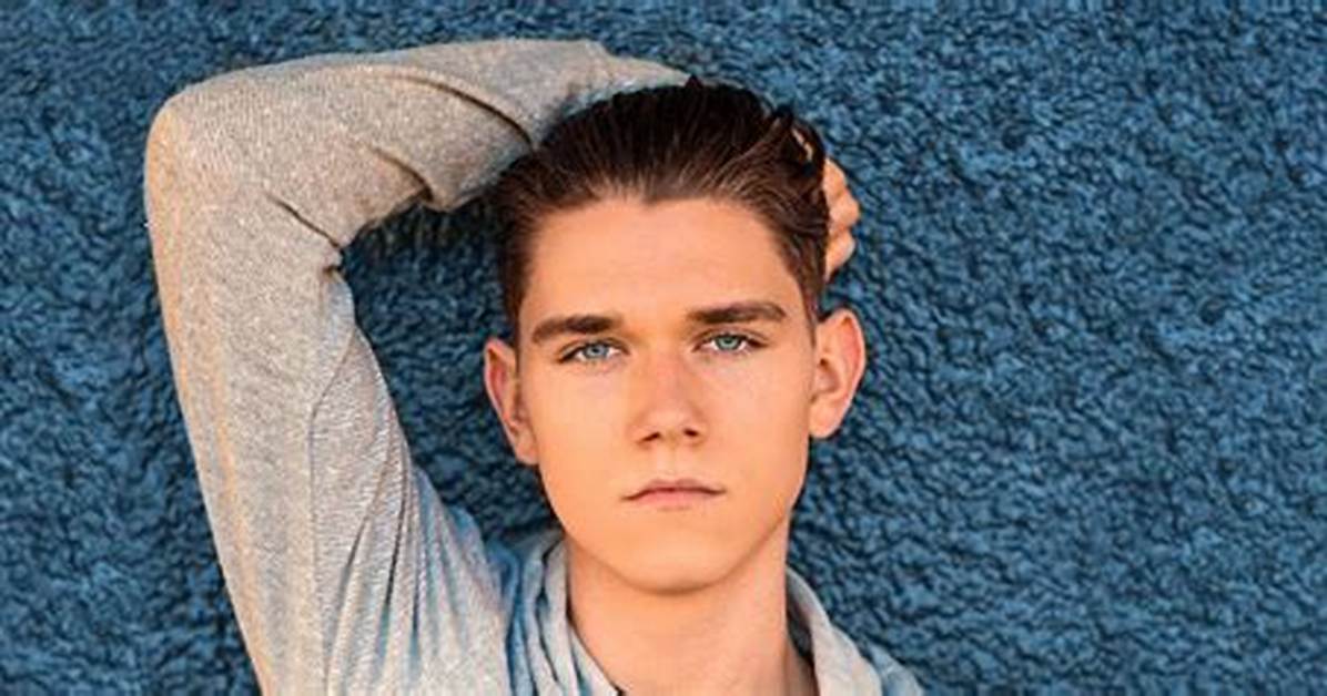 Devan Key Biography Age Height Brother Parents Dating And