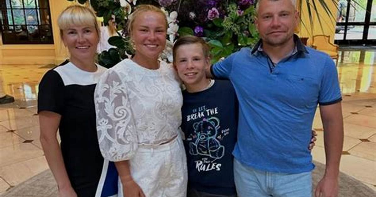Diana Shnaider Russian Family Wanted Her to Go Pro Instead of Pursuing College Tennis