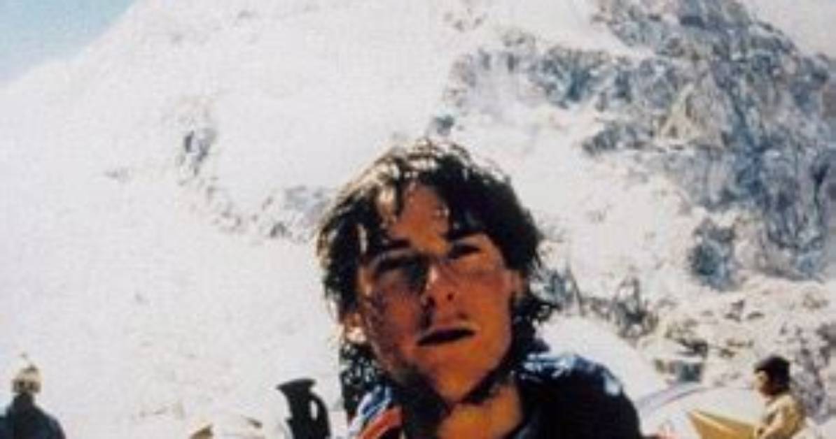 Did Bear Grylls Climb Everest Without Oxygen?