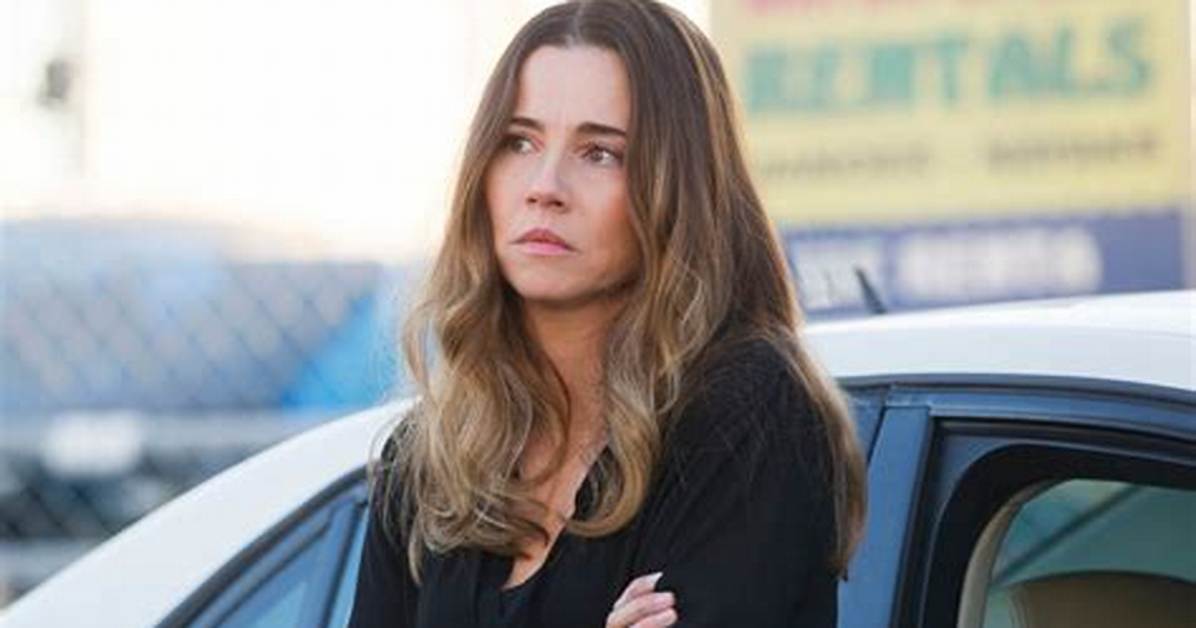 Did Linda Cardellini Leave Bloodline?