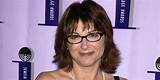 Dinah Manoff Net Worth