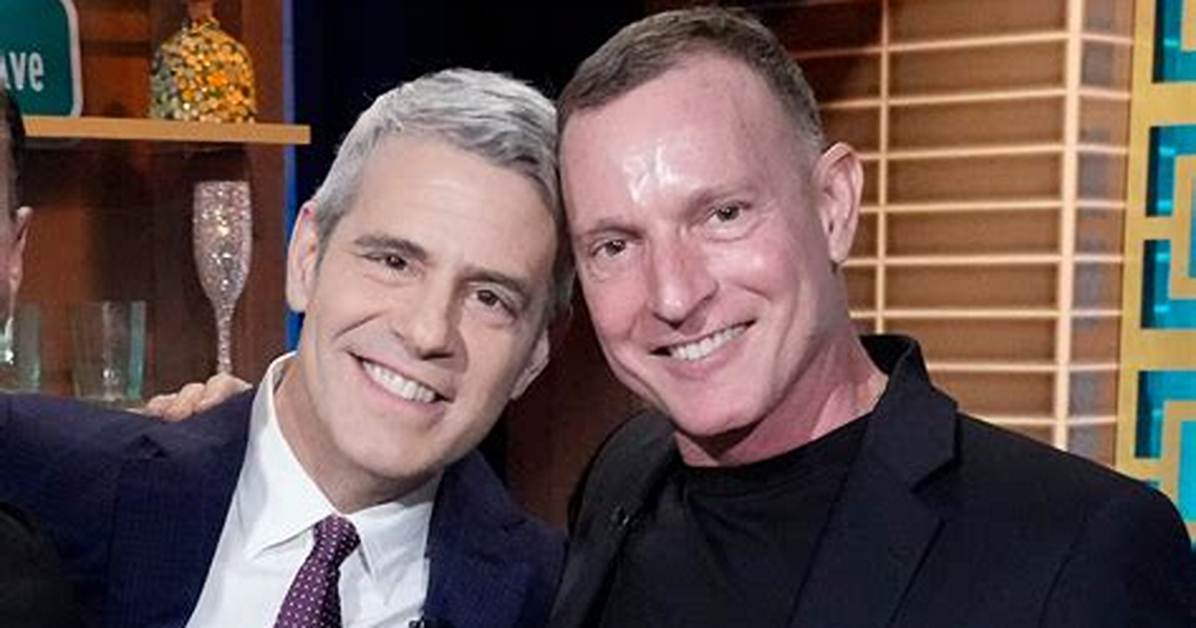 Discover the Beloved Husband of Andy Cohen: an Inside Look