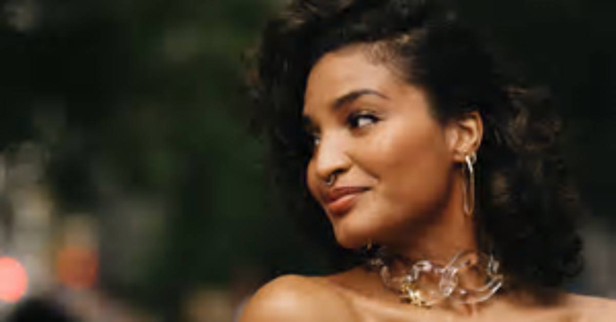 Discovering Jameliz: the Rising Star Taking the World by Storm